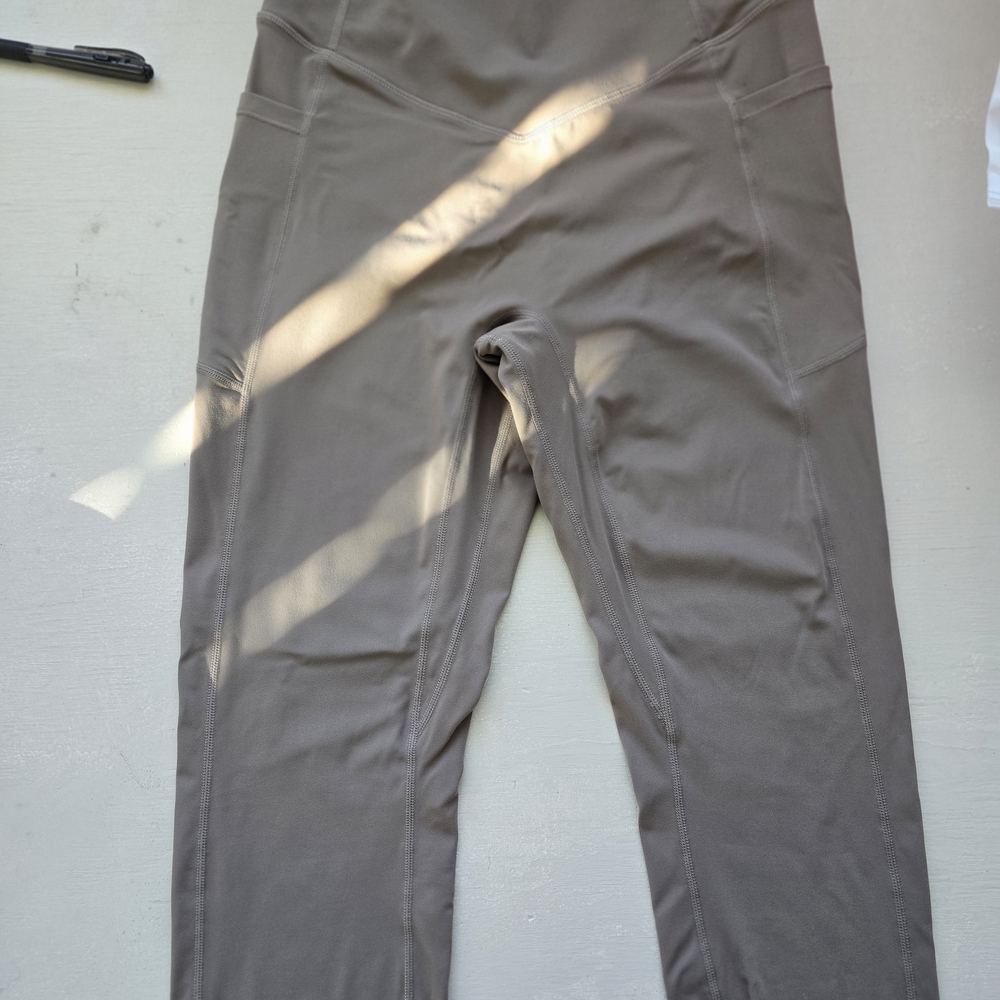 Gray High-Waisted Leggings